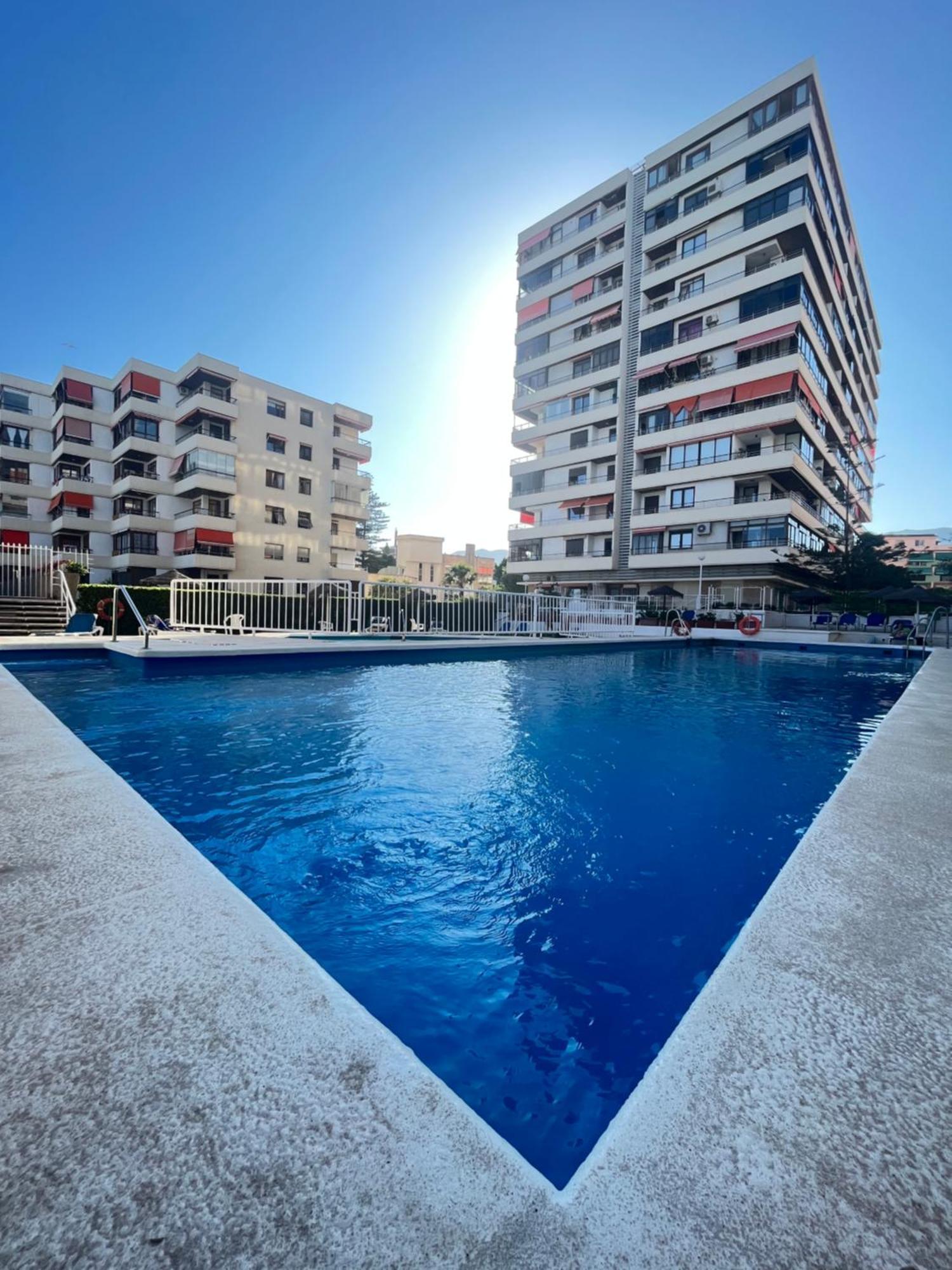 Moderno Apartamento En La Nogalera Торремолинос Экстерьер фото