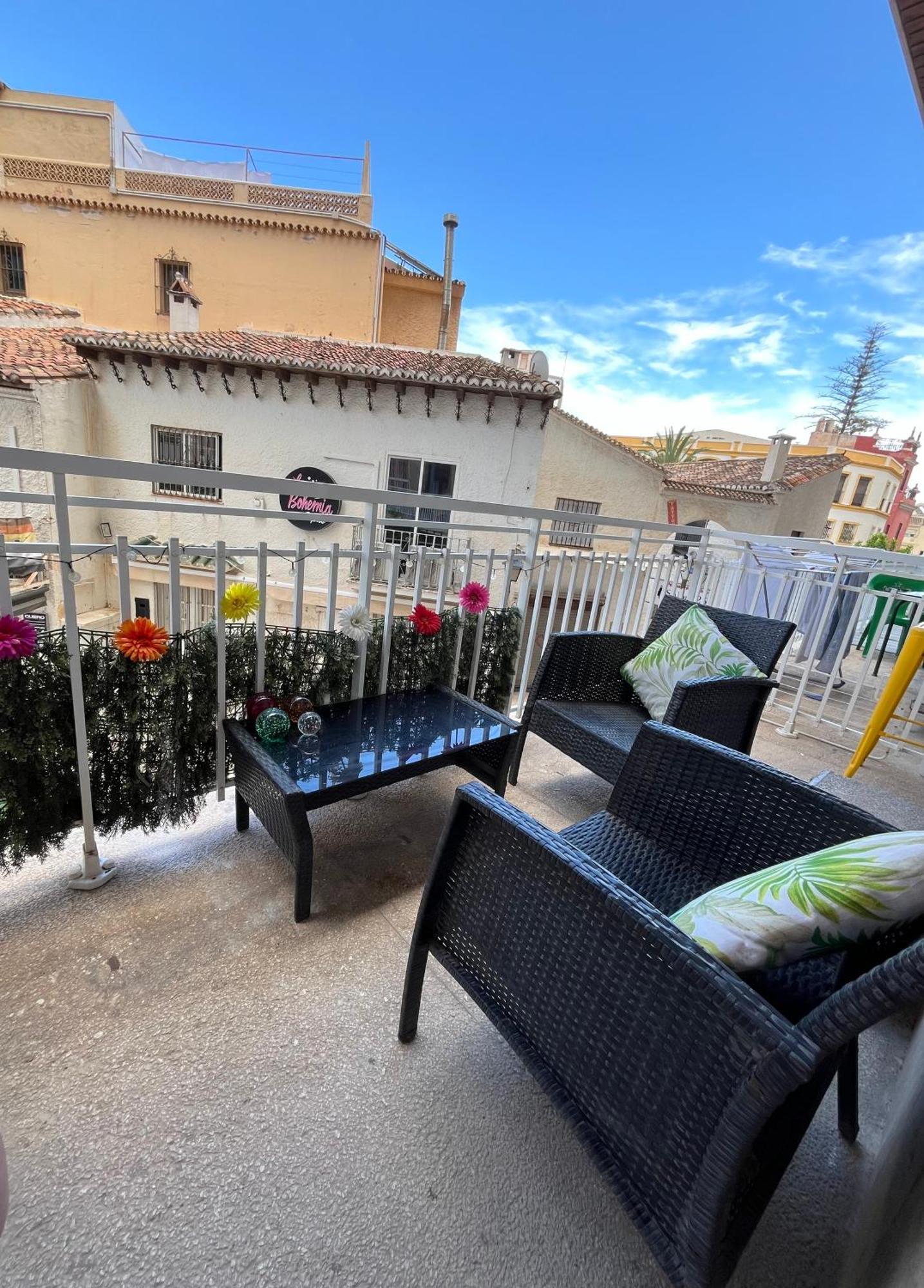 Moderno Apartamento En La Nogalera Торремолинос Экстерьер фото